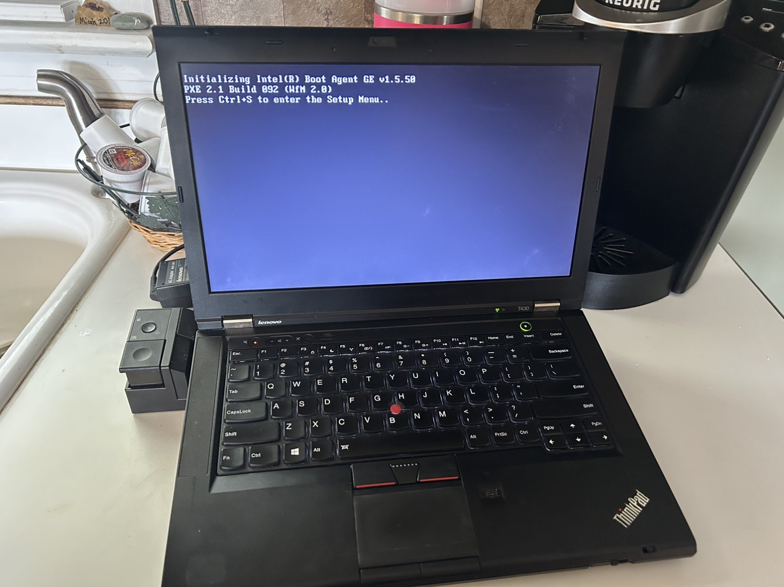 LENOVO THINKPAD T430 + DOCKING STATION INTEL CORE i5-3320M 8 GB RAM No HDD No OS