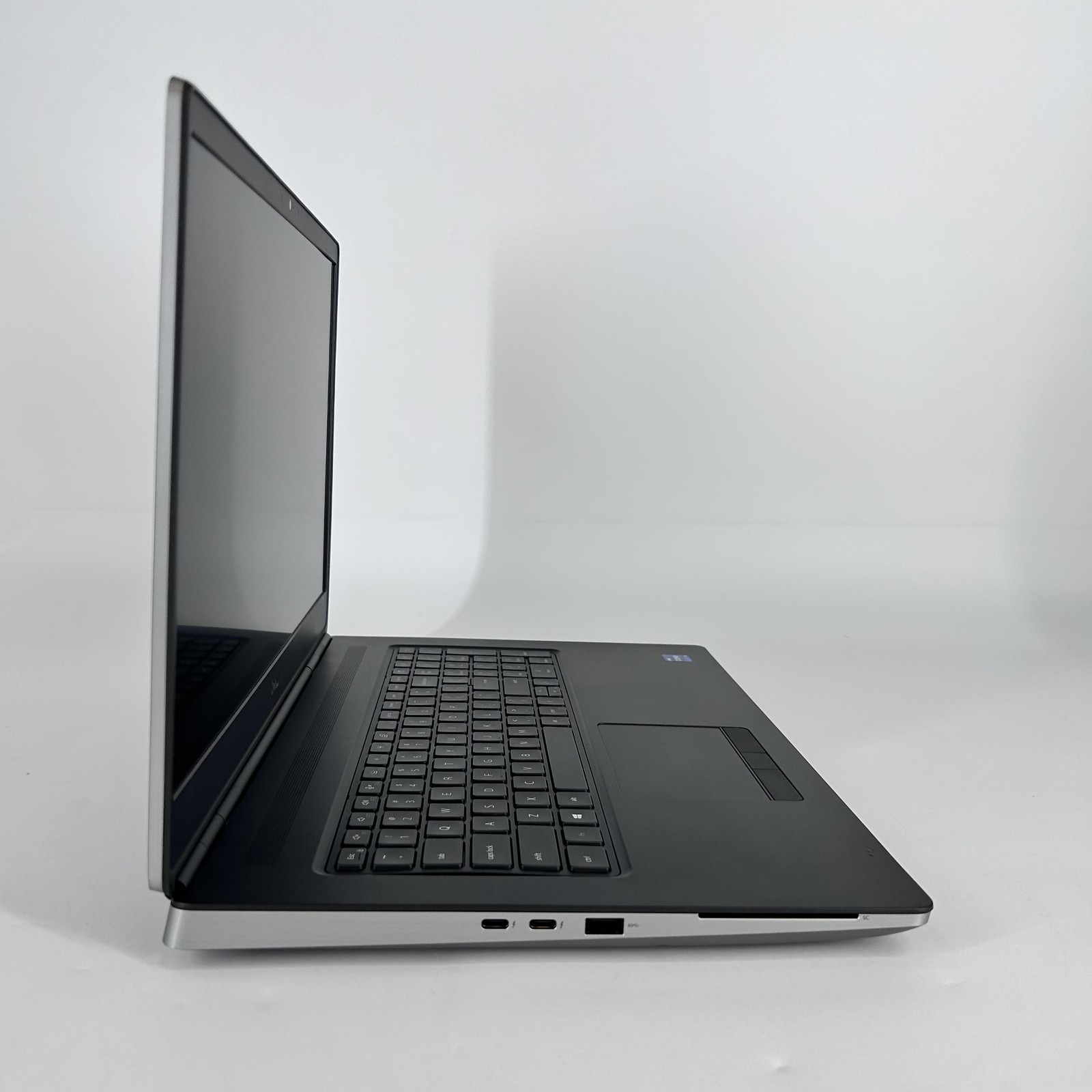 Dell Precision 7760 17.3 FHD i9-11950H 2.60GHz 64GB 1TB/1TB/1TB/1TB RTX 3080
