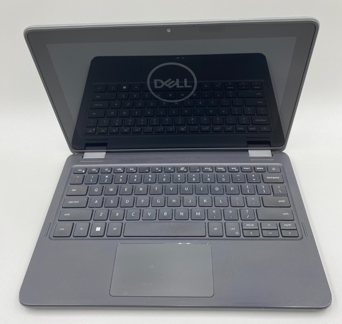 Dell Latitude 3120 11.6″ Silver N6000 1.1GHz 128GB SSD 4GB DDR4 Gray Laptop-Fair