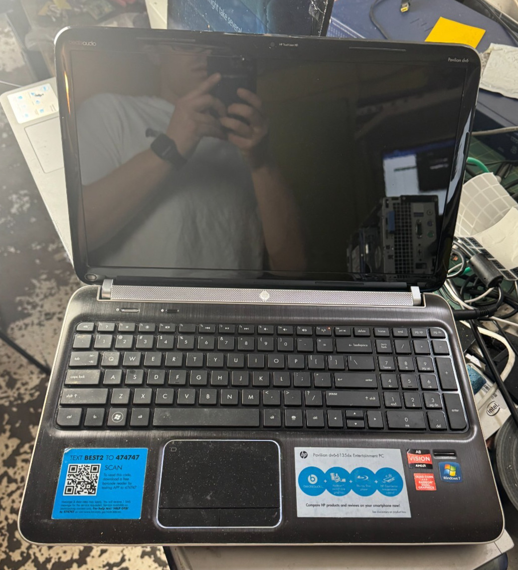 HP Pavilion DV6 AMD Vision A8 Laptop for Parts./Repair #4856