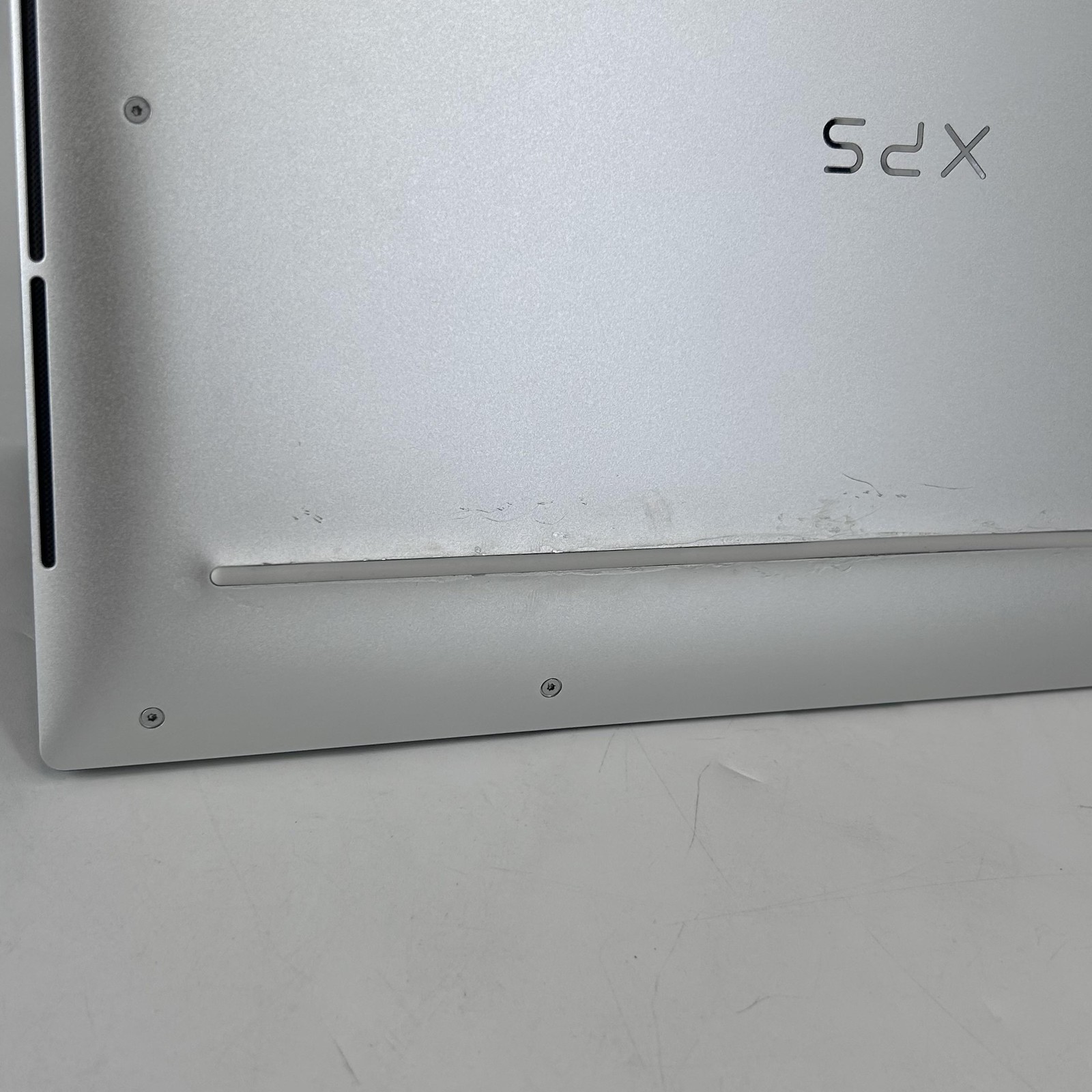 Dell XPS 13 9300 2020 Gray UHD+ TOUCH i7-1065G7 1.30GHz 16GB 512GB SSD Good