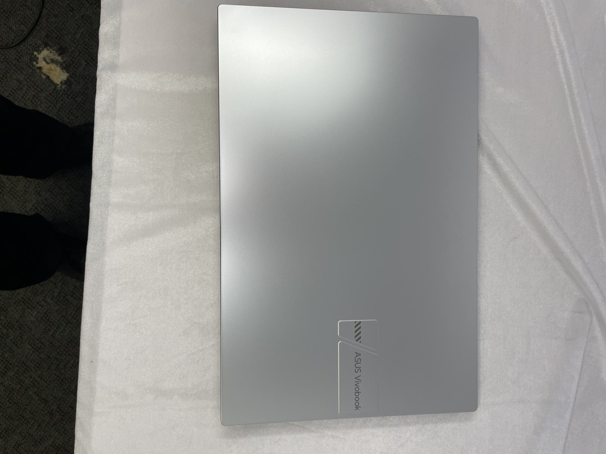 ASUS VIVOBOOK F1504V LAPTOP (B08001491)
