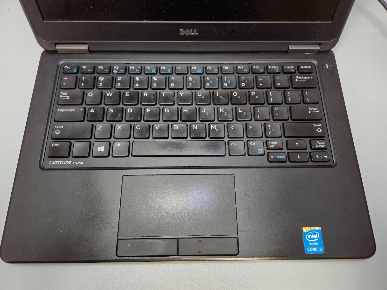 DELL LATITUDE E5250 CORE i3-4030U 1.90GHZ 16GB RAM 250 GB SSD, TESTED