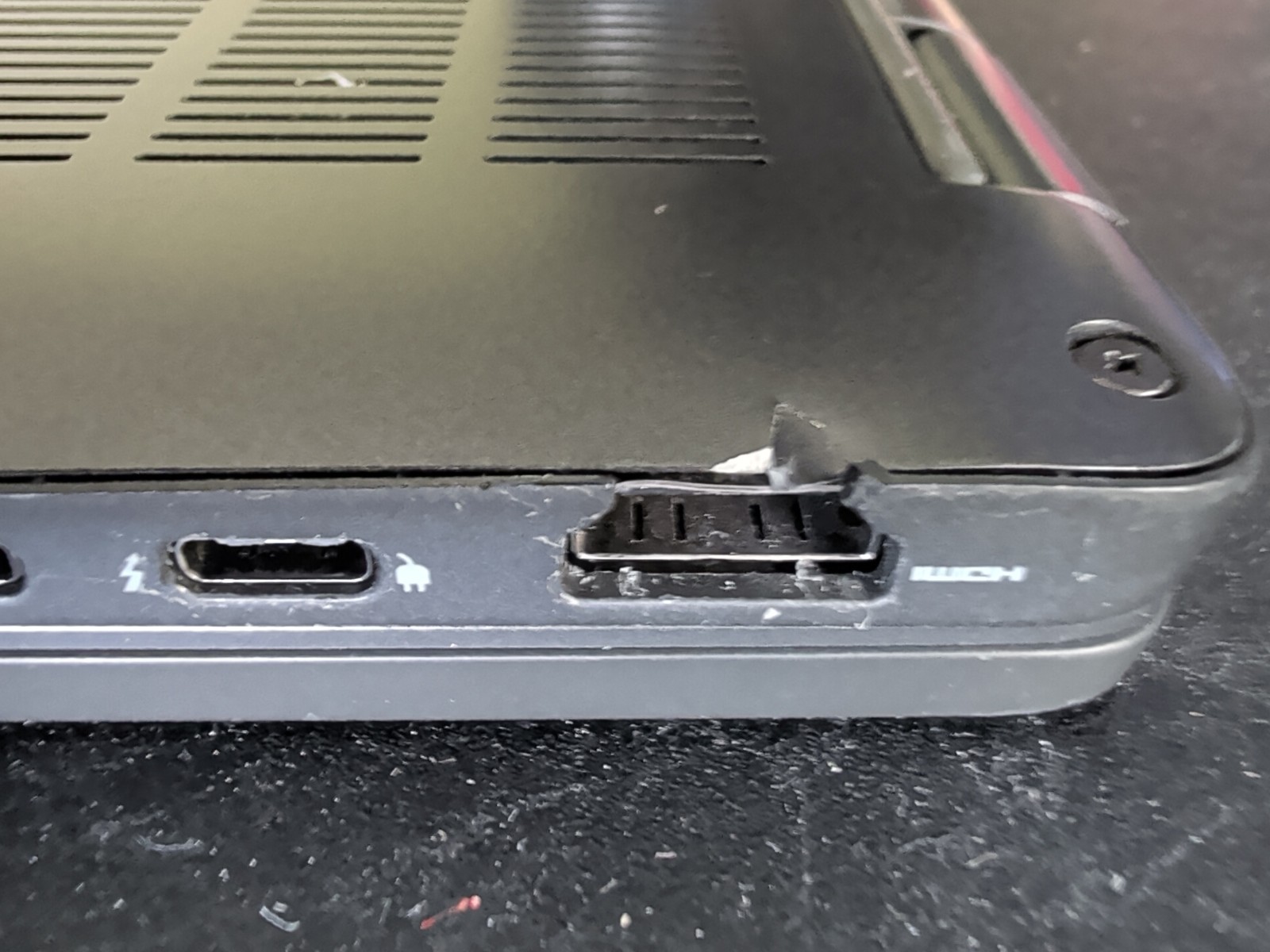 DELL LATITUDE 7310 – INTEL i5-10210U 8GB RAM – read Description