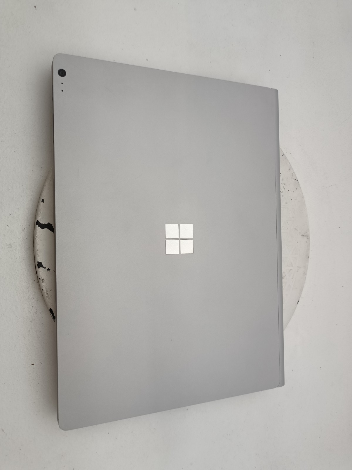 Microsoft Surface Book 2 1832 13.5″ Touch UHD i7-8650U 8GB 256GB Read #91