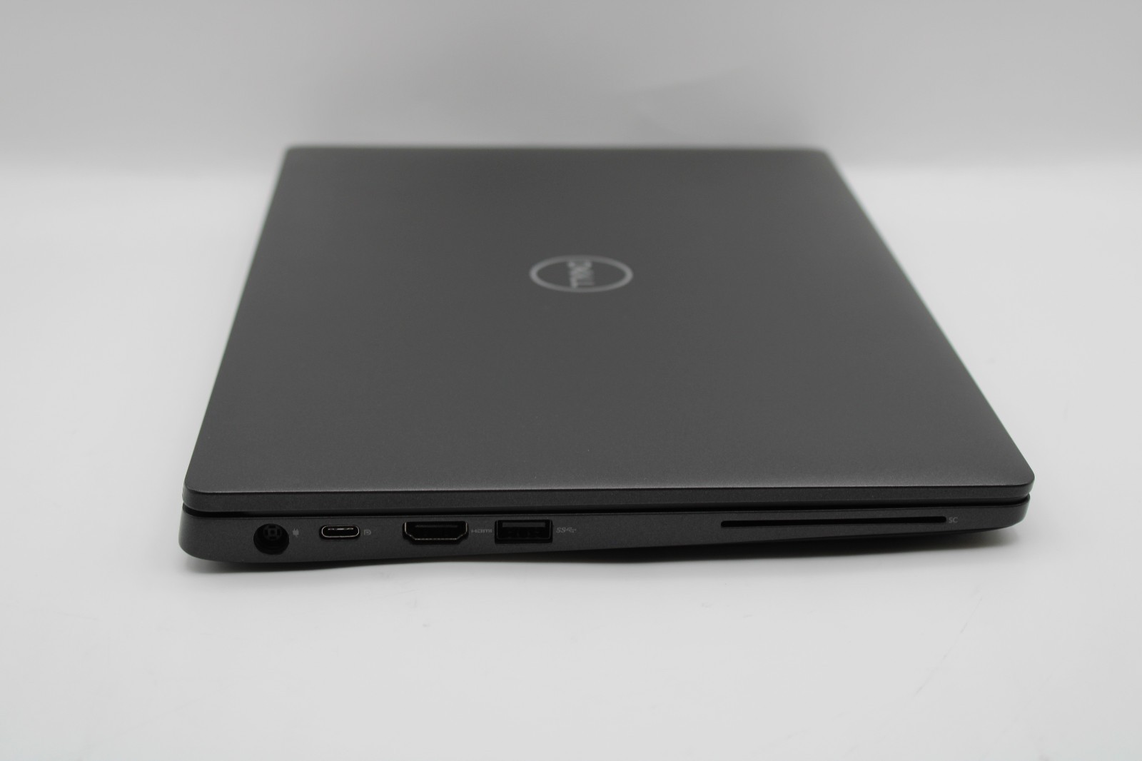 Dell Latitude 5300 i5-8365U @ 1.6 GHz 8GB RAM 256GB SSD No OS