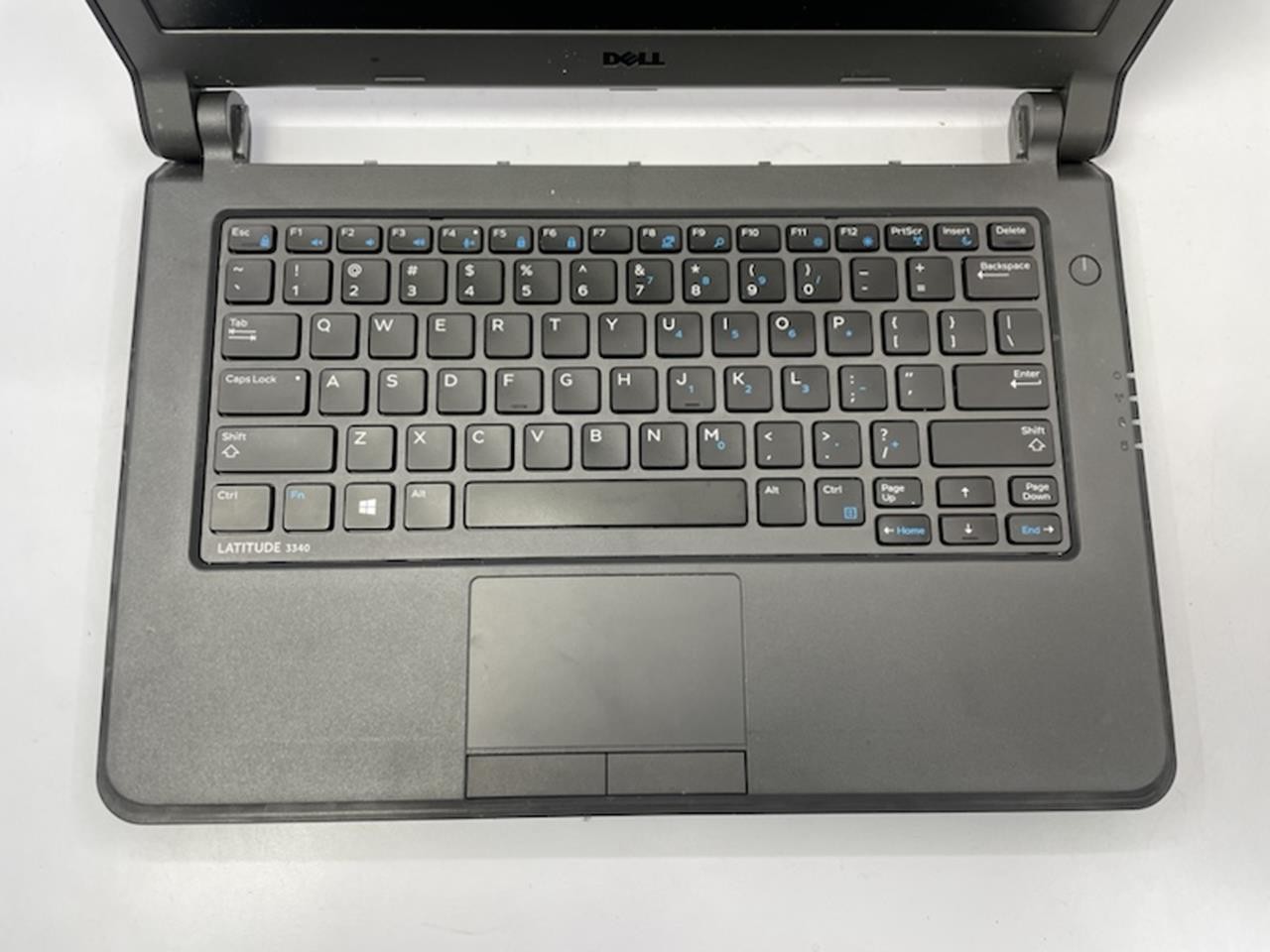 DELL LATITUDE 3340 Laptop w/ Celeron 2957U 1.40 GHZ + 4 GB | No HD / No Battery