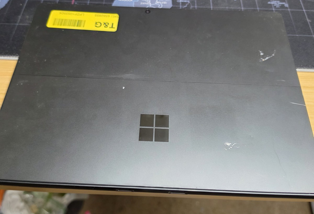 Surface Pro 11 – Copilot+ PC- Elite 12 CORE/16GB/512 SSD