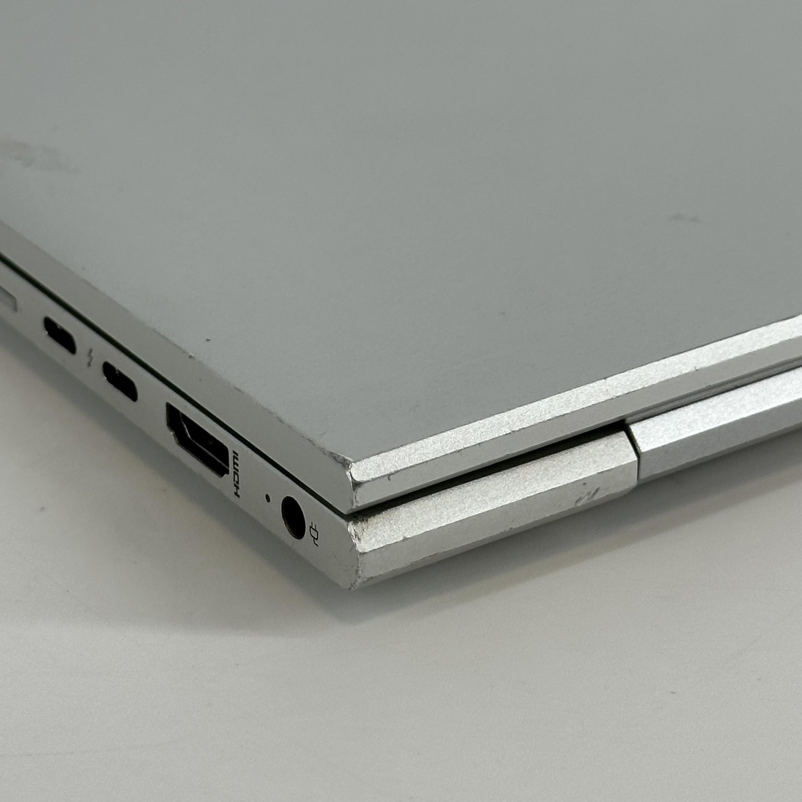 HP Elitebook 840 G8 14 Silver FHD i7-1165G7 2.80GHz 16GB 256GB SSD Good
