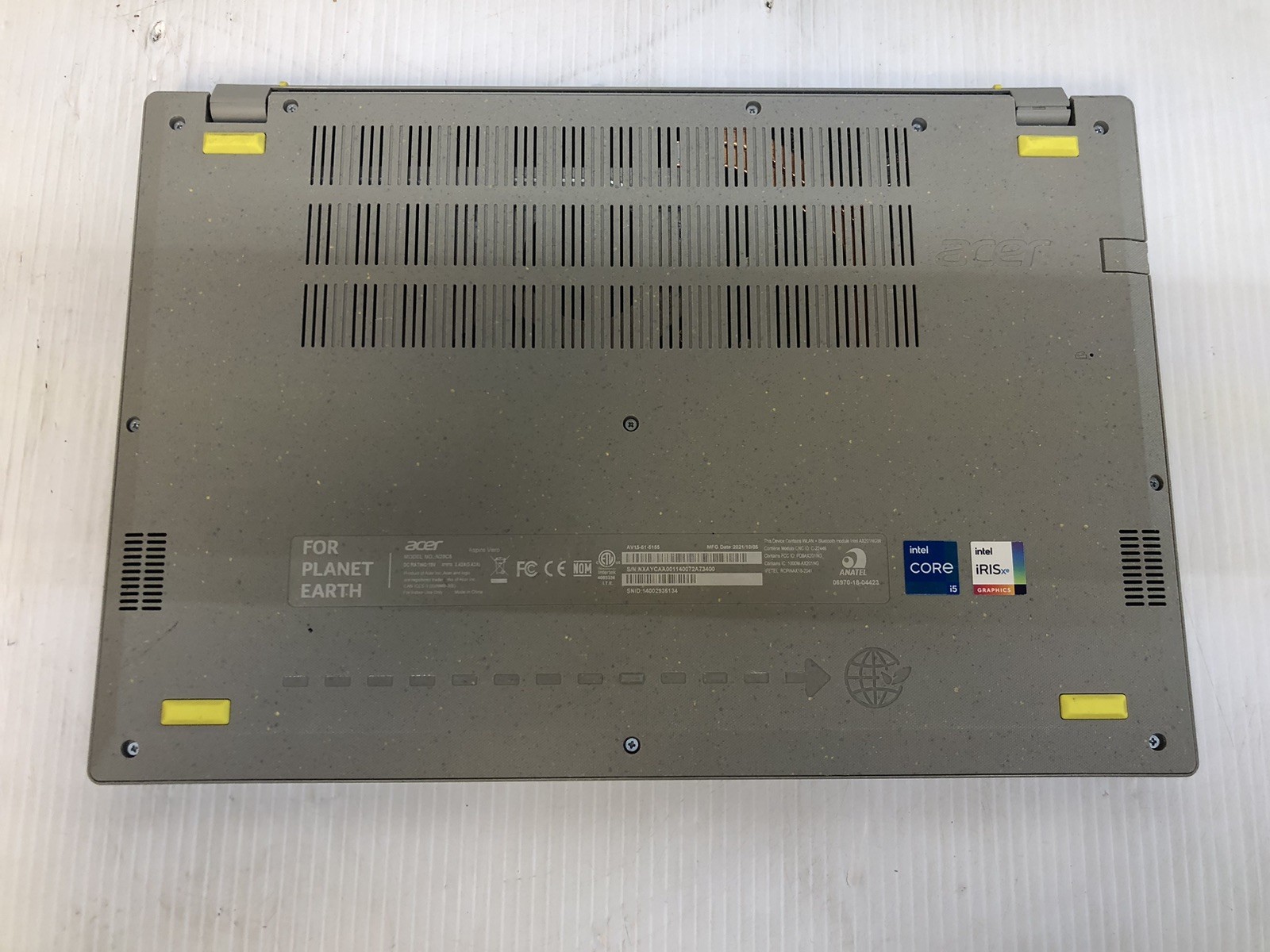 Aspire Vero AV15-51-5155 Green Laptop | i5-1155G7 | 8GB | NO SSD/OS *Bad Hindge*