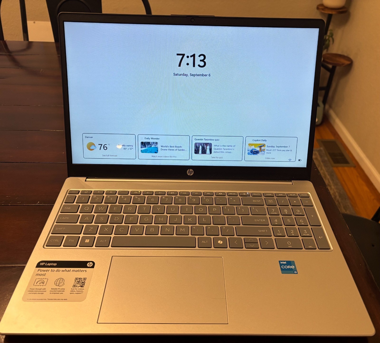 HP – 15.6″ Touch-Screen Laptop – Intel Core i3 – 8GB Memory – 256G – 15-fd0123dx
