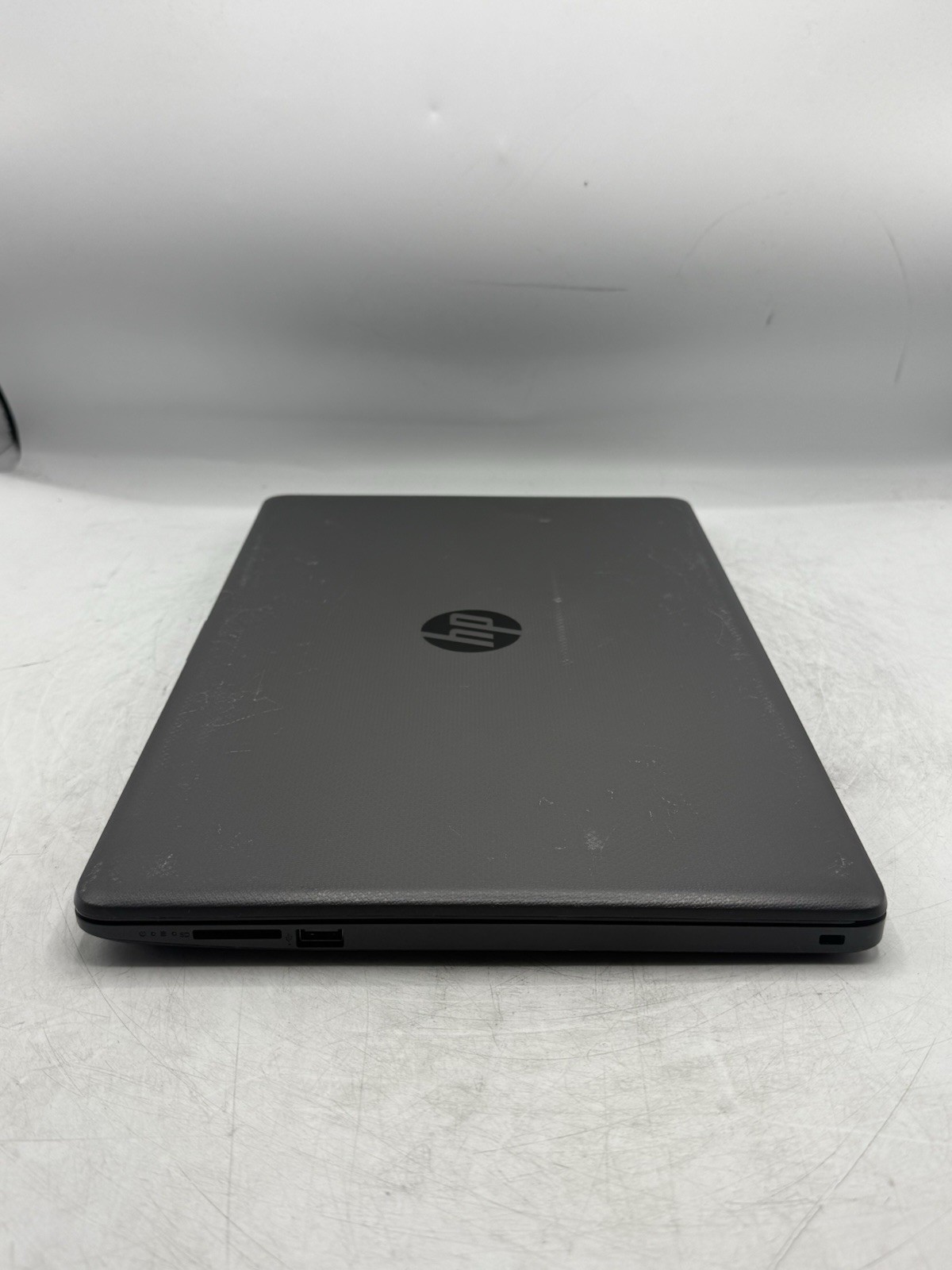 HP 255 G7 15.6” Laptop AMD A6-9225 8GB RAM 256GB SSD Win10P