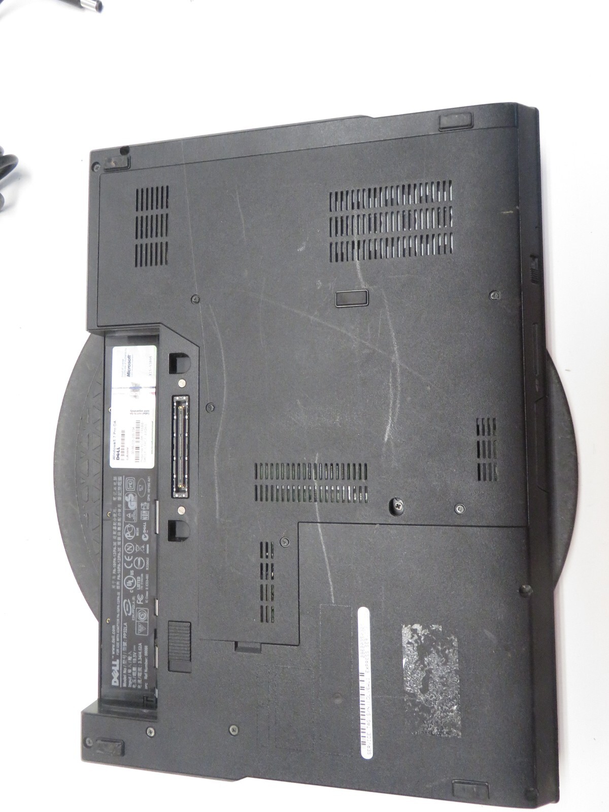 Dell Latitude E5400 Laptop Intel Core 2 Duo 2GB Ram 500GB HDD Windows XP No Batt