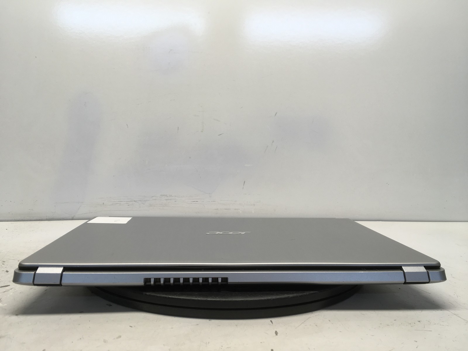 Acer Aspire 5 A515-43-R19L N19C3 AMD Ryzen 3 3200U 2.6GHz 4 GB NO HDD No Batt