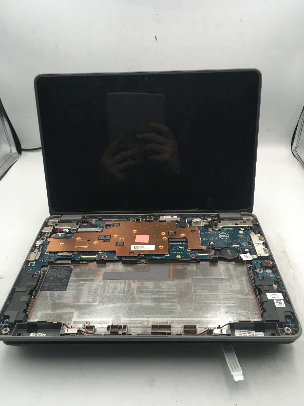 DELL LATITUDE 3120 – LOT OF 2 – FOR PARTS/REPAIR – Intel Celeron N5100 -READ- BB
