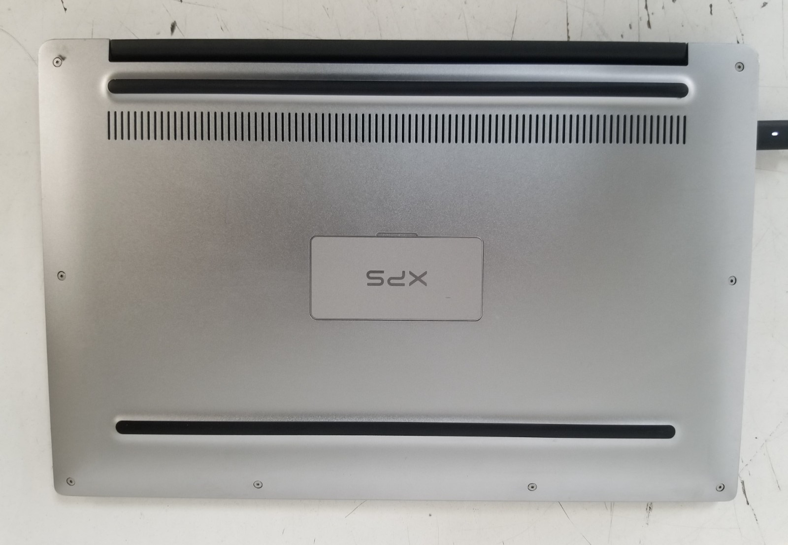 Dell XPS 13 9360 Intel Core i5-7200U @2.50GHz 8GB RAM 256GB SSD W11P *PARTS