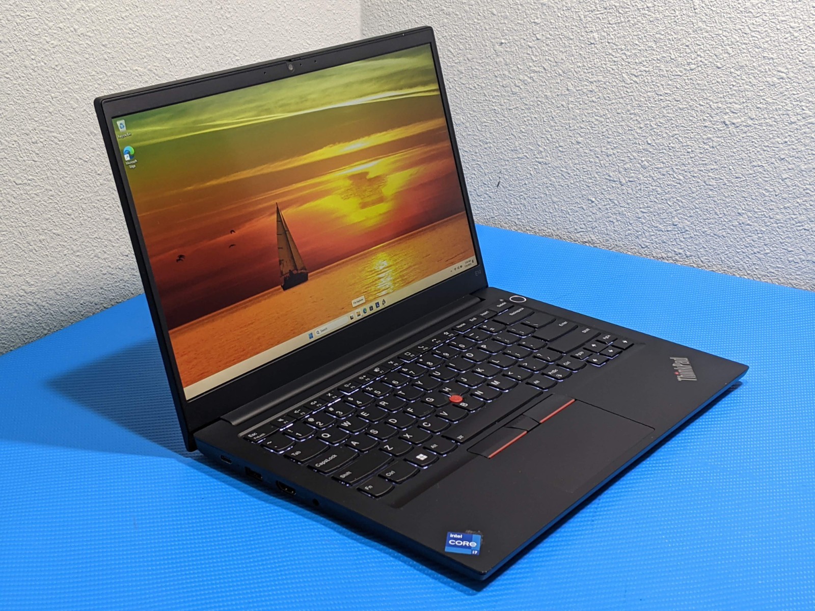 Lenovo ThinkPad E14 Gen 2 14″ FHD TOUCH i7-1165G7 2.8GHz 16GB 512GB SSD W11P +PA