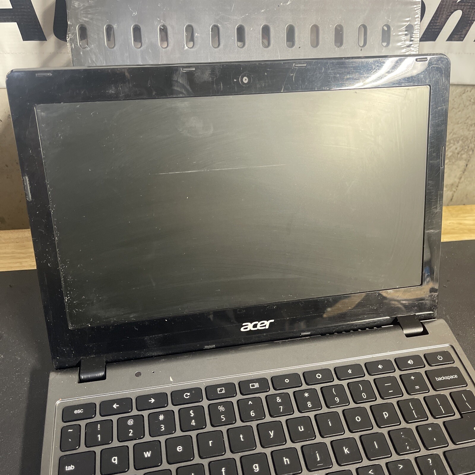 Acer Chromebook C720 Series ZHN Black Gray 11.6″ Intel Celeron Processor WORKS!