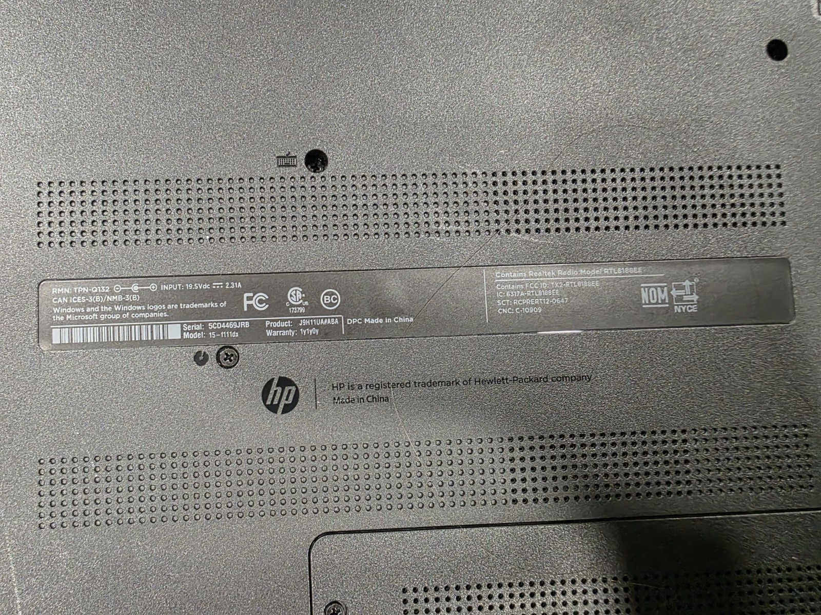 Laptop Hp Pavilion 15 CPU AMD A8-6410 RAM 8GB Windows 8