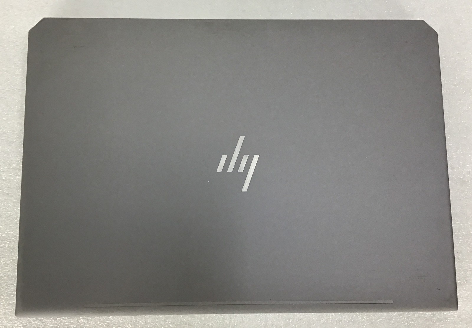 HP ZBook Studio G5 15.6″ I7-8850H 2.6GHz 32GB 256GB 1NVIDIA QUADRO P2000 11 Pro