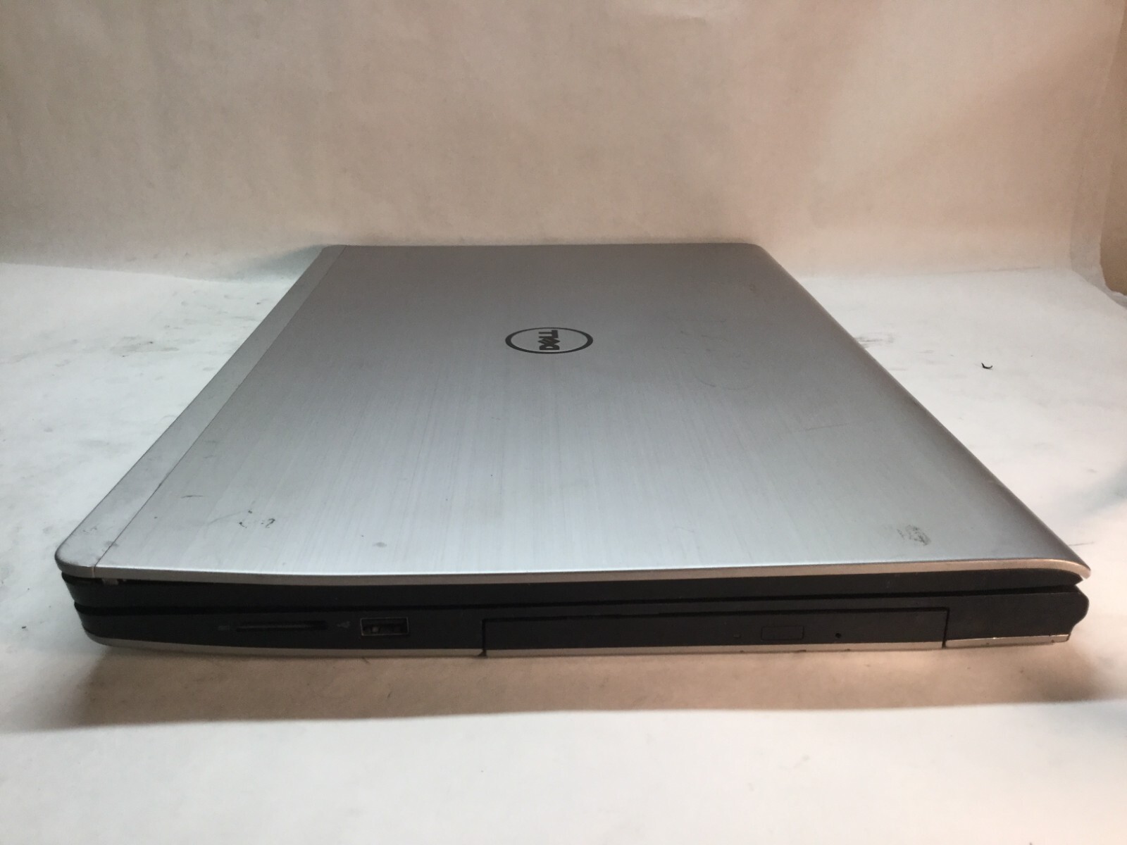 Dell Insipron 3541 15″ Laptop AMD A4-6210 AMD RADEON R3 – DOES NOT POWER -MZ