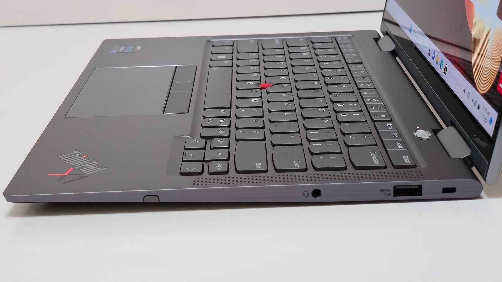 Lenovo ThinkPad X1 Yoga Gen 6 (i7-1185G7 CPU, 32 GB RAM 1 TB SSD) 14″ 4K Touch
