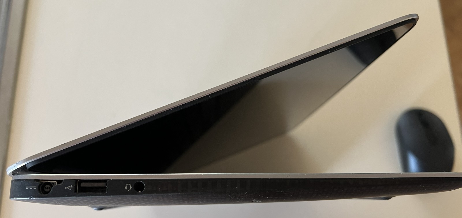 Dell XPS 13 L321X – WXGA – i7-2237M – 4GB RAM – 256GB SSD – Silver (XPS13L321X)