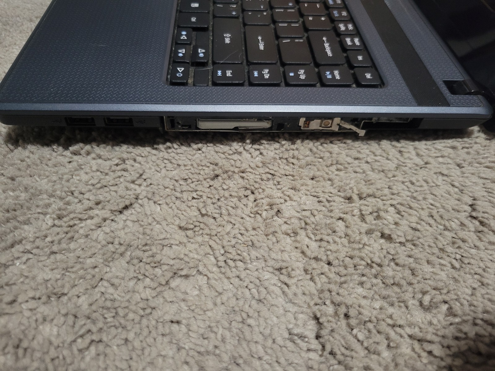 Acer Aspire 4339-2618 14″ Laptop Doesnt turn on