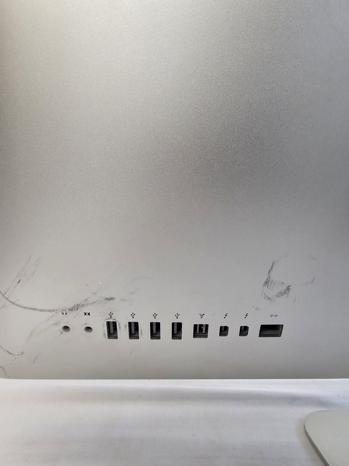 Apple iMac A1312 27″ All-In-One Intel i5-2500S – 32GB RAM – 1TB HDD OSX Lion