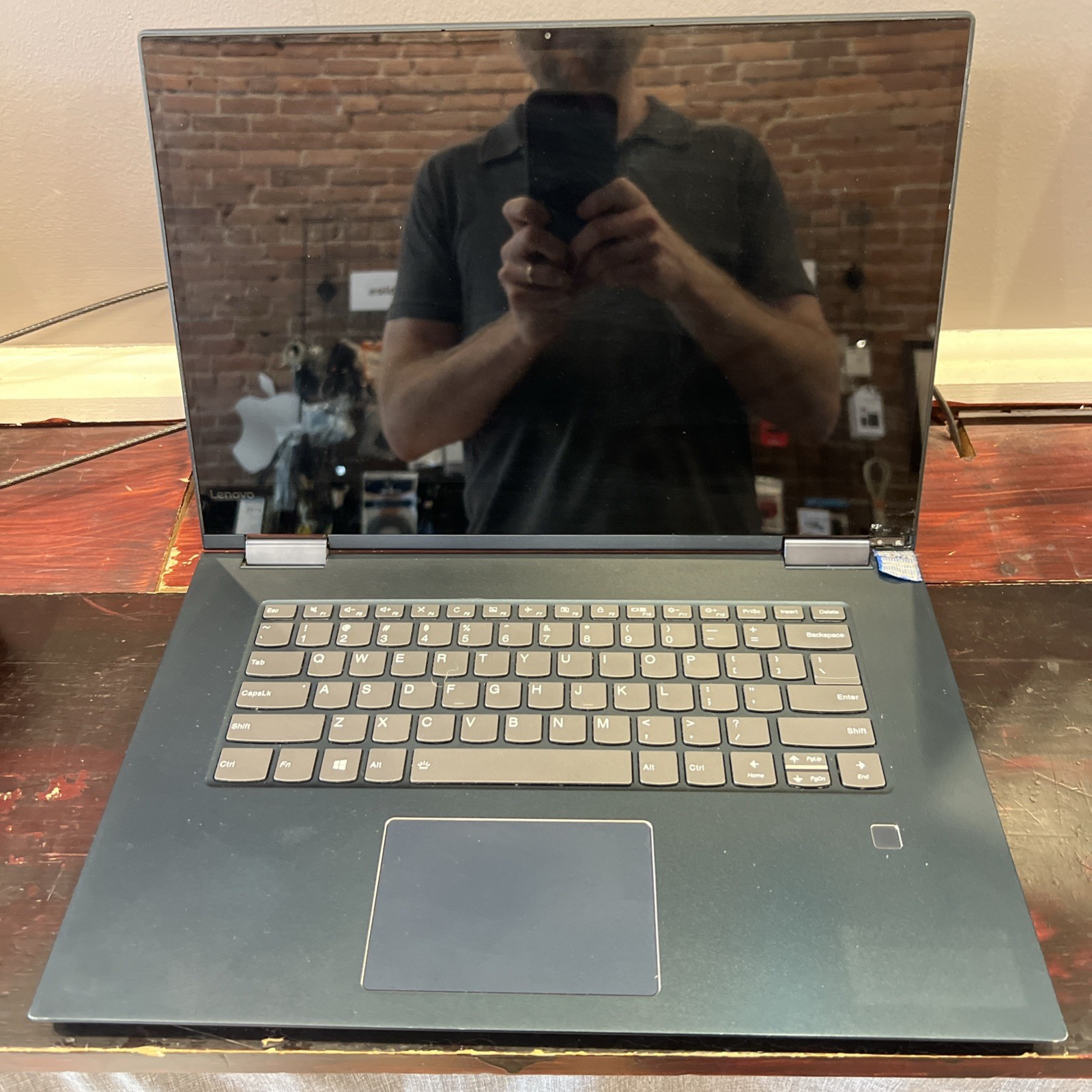 LENOVO YOGA 730-15IWL i5-8265U @ 1.60 GHz, 12GB RAM, 256 SSD, Parts Not Working