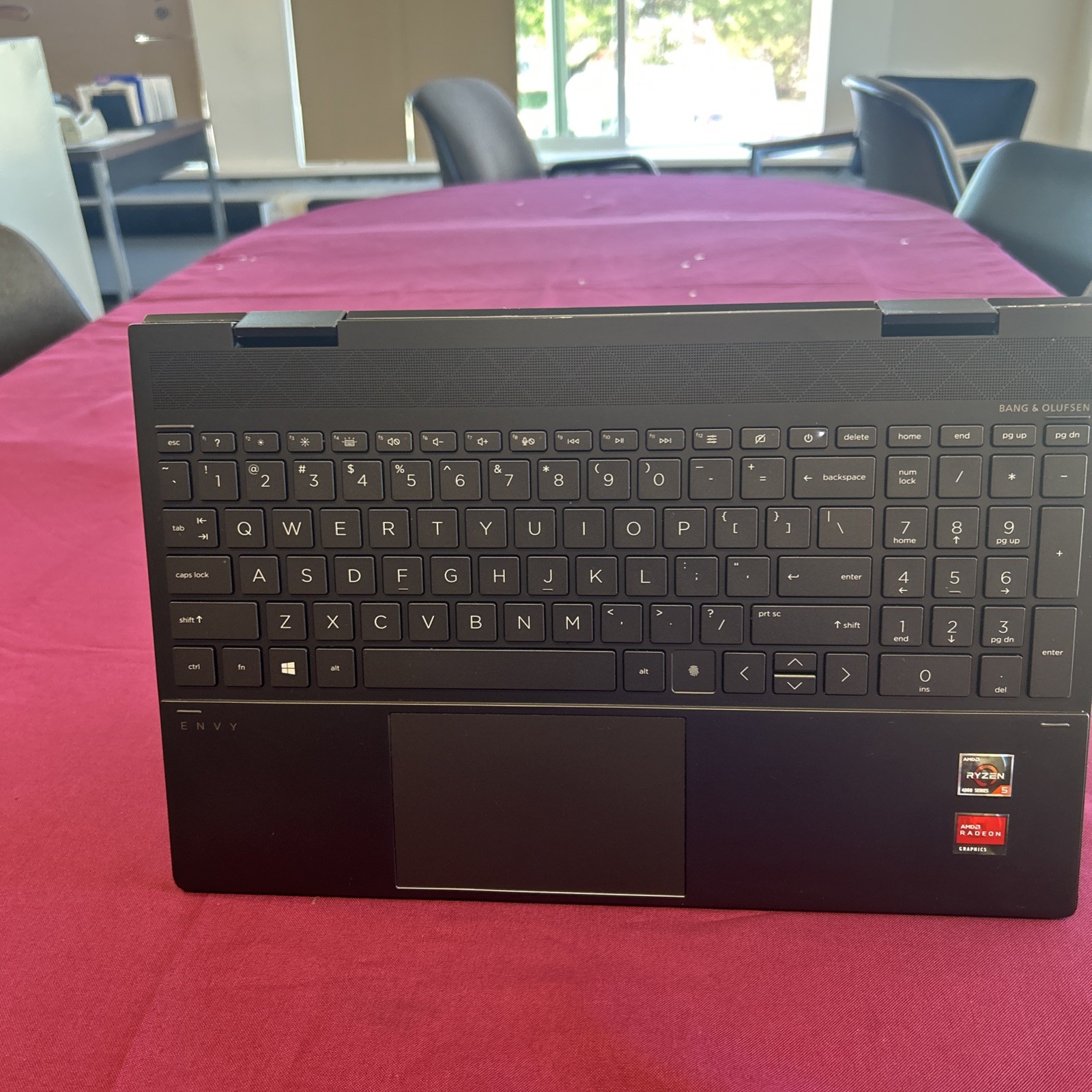 HP Envy x360 2-in-1 Laptop 15.6″ FHD Touch Ryzen 5 4500 8gigs 256 SSD W11Home