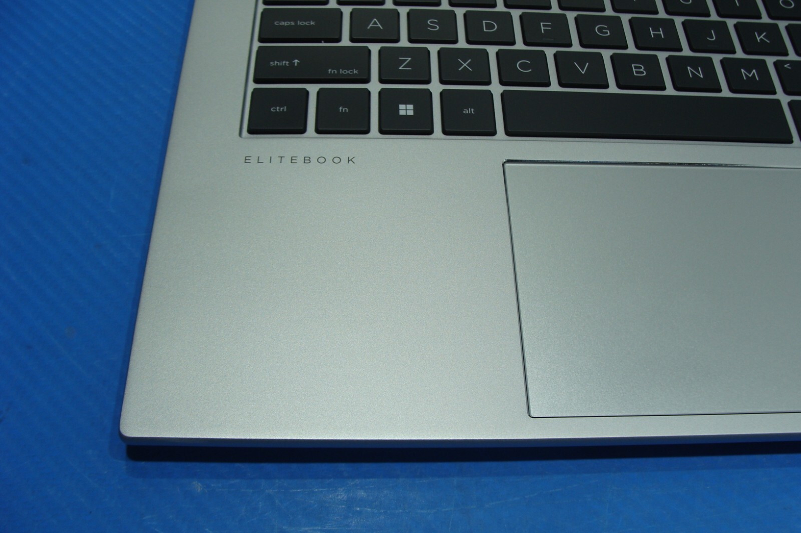 HP EliteBook 845 G10 laptop 14″FHD+AMD Ryzen 5 PRO 16GB 256GB WRTY2027 11 cycles