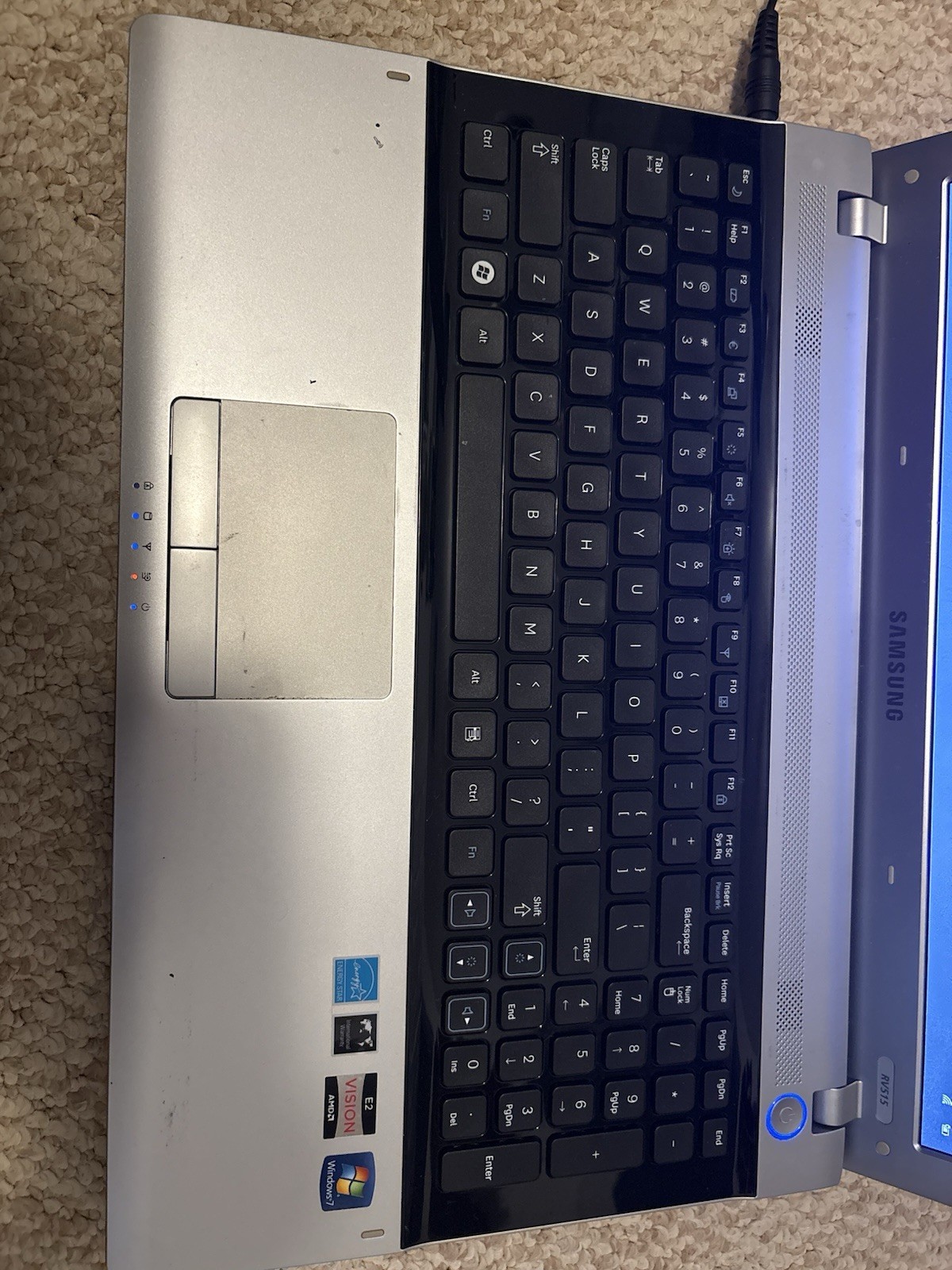 Samsung RV515 Laptop – AMD E2 Vision, Windows 7, Good Condition