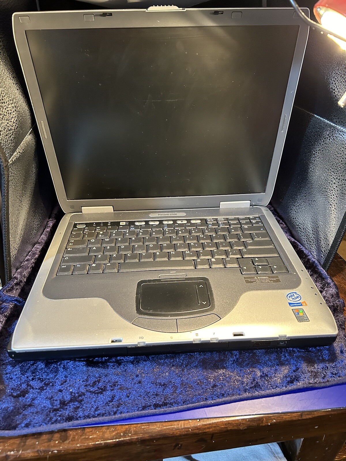 Compaq Presario 2500 Computer ~ Occasionally It Comes On~Parts Only ~10”x13”
