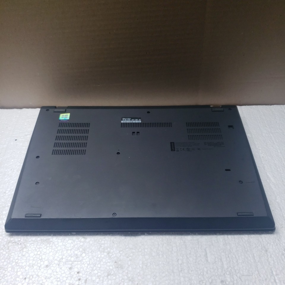 Lenovo ThinkPad P53s Intel I7 8th Gen Laptop Sold for Parts, NO SSD.Broken