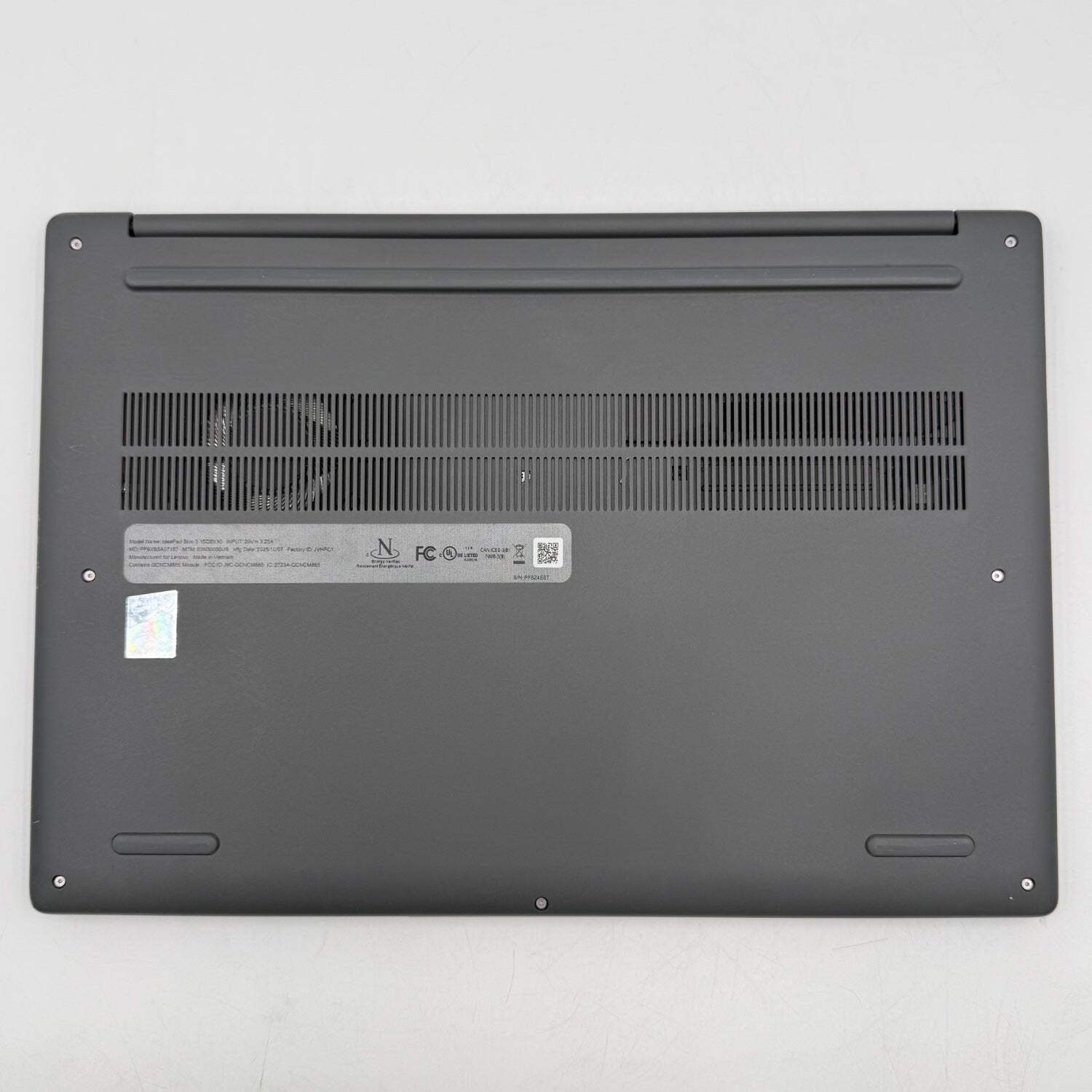 Lenovo IdeaPad Slim 3 15Q8X10 15.3″ Snapdragon X 2.9GHz 16GB RAM 256GB SSD