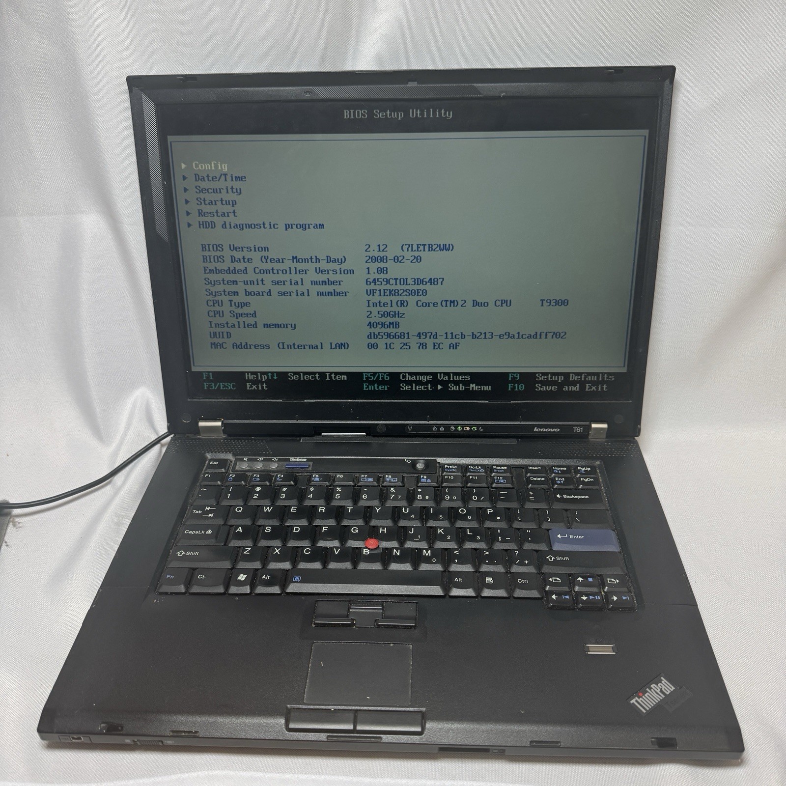 Lenovo Thinkpad T61 Laptop Computer With Charger- Boots To Bios No Hard Drive ￼￼