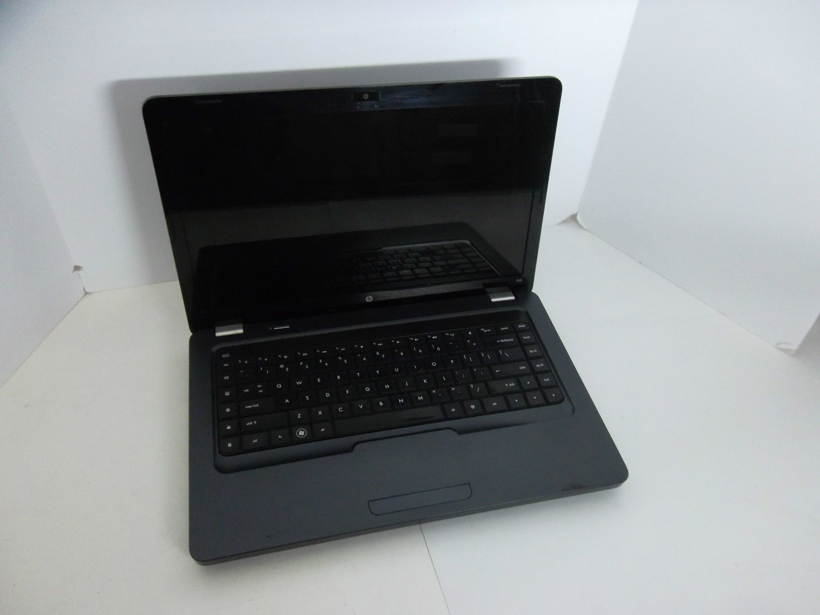 HP G62-340US 15.6″ AMD Athlon II DC 2.2GHz 2GB Wi-Fi WebCam DVD±RW XH066UA#ABA