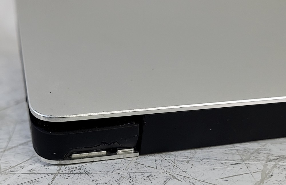 DELL XPS 15 7590 Laptop Core I9-9980HK 8GB 256GB SEE NOTES