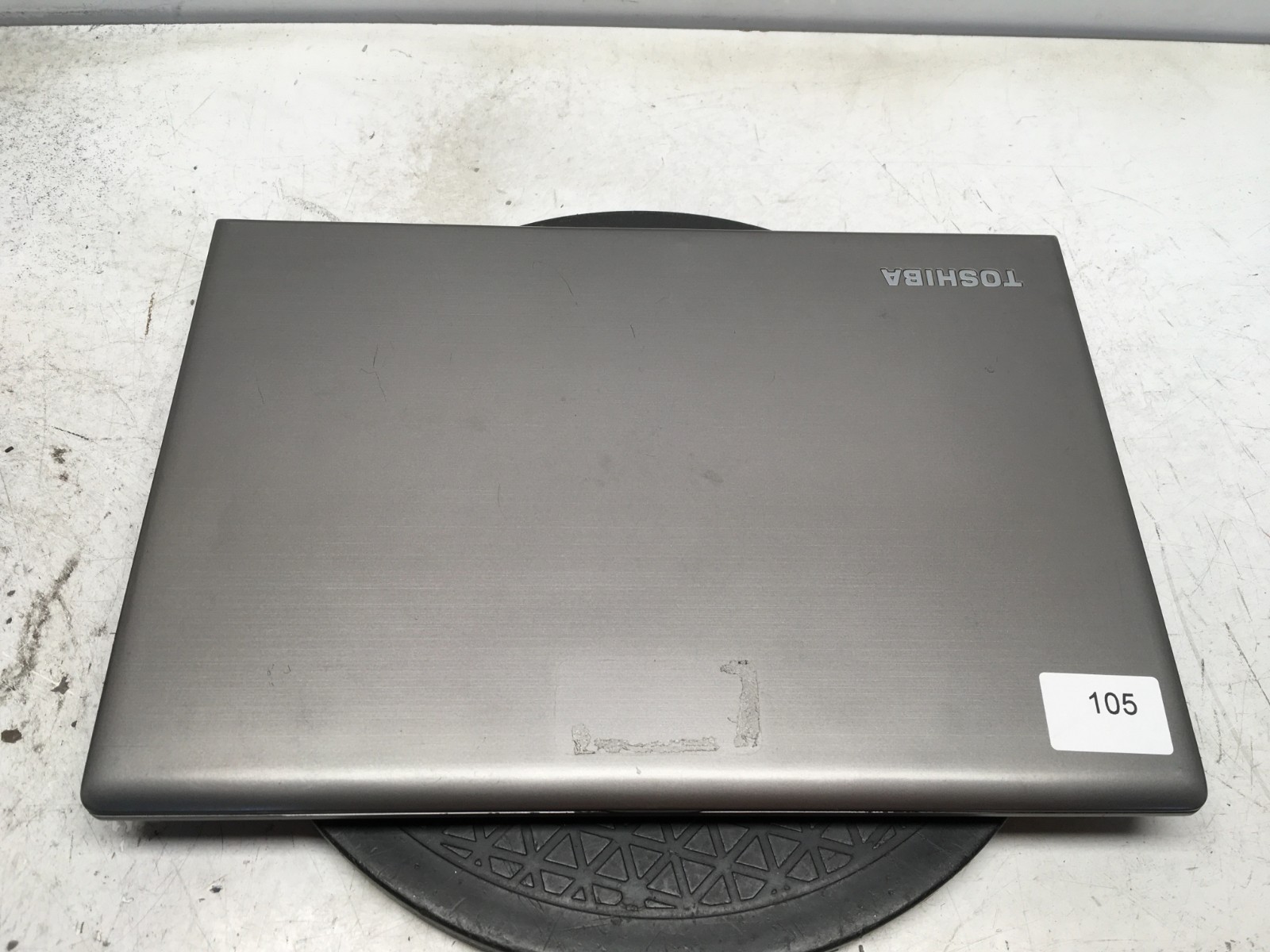 Toshiba Tecra Z40-A1402 Intel i7 vPro No RAM NO HDD
