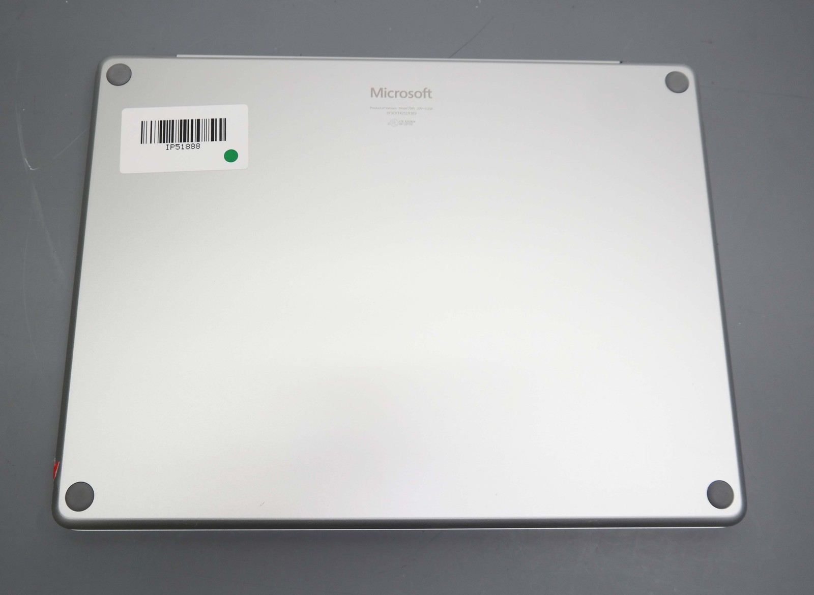 Microsoft Surface Laptop 13″ 1st Gen Copilot+ PC Snapdragon X Plus 16GB
