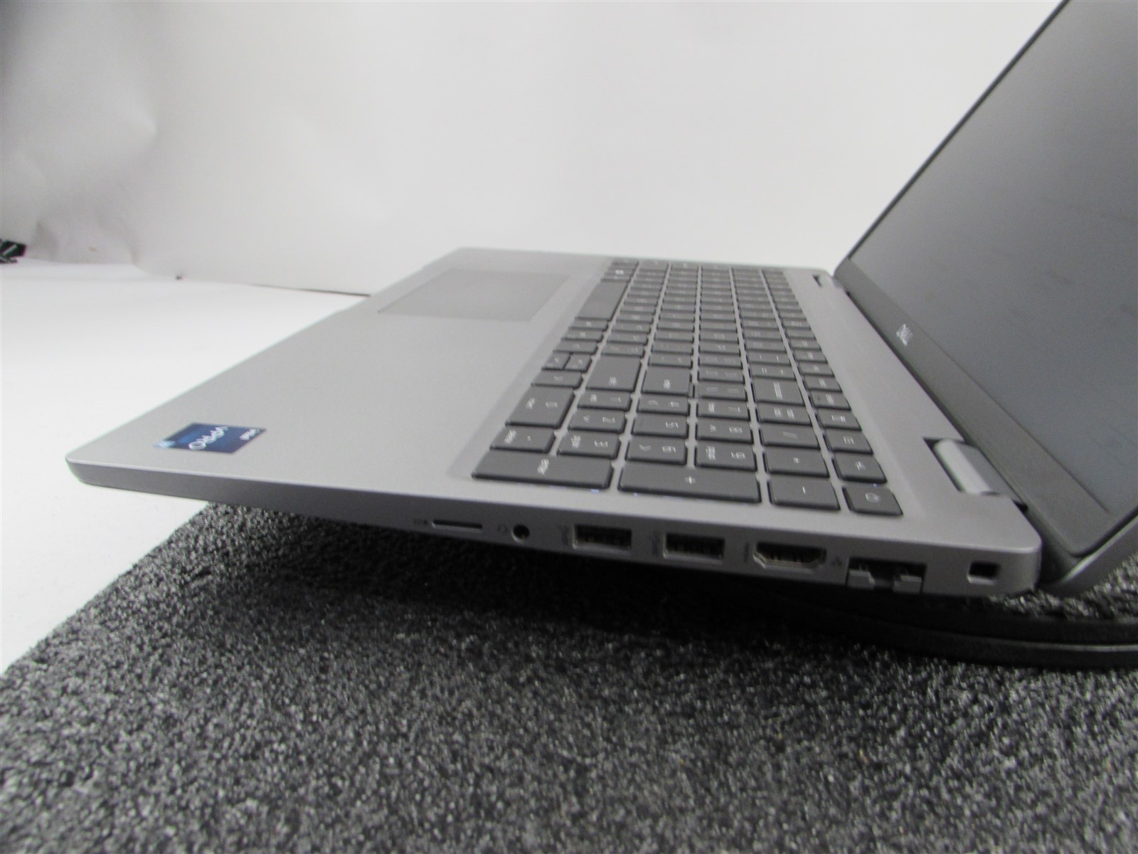 DELL PRECISION 3570 1920X1080 FHD CORE I7-1265U 512GB SSD 16GB RAM T550 NO O.S