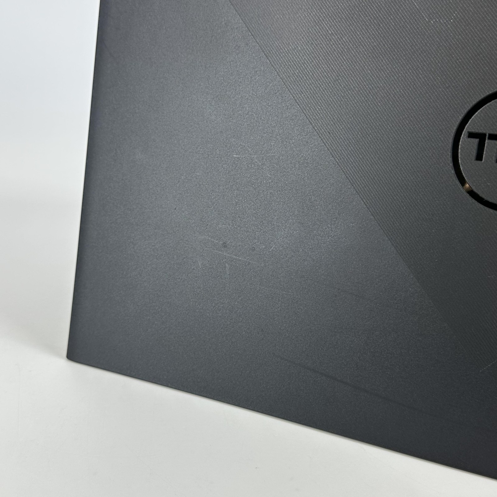 Dell G15 5511 15.6 Gray FHD i7-11800H 2.30GHz 32GB 1TB SSD RTX 3060 Good