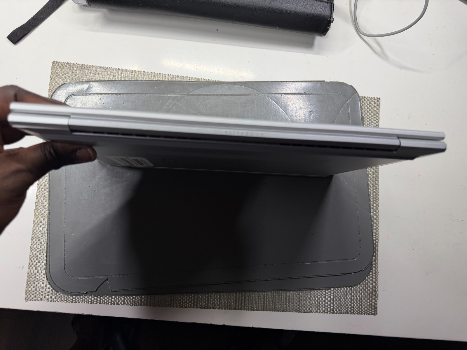 hp elitebook 845 G8 LAPTOP,AMD RYZEN 5 PRO, 16GB RAM 2T M.2