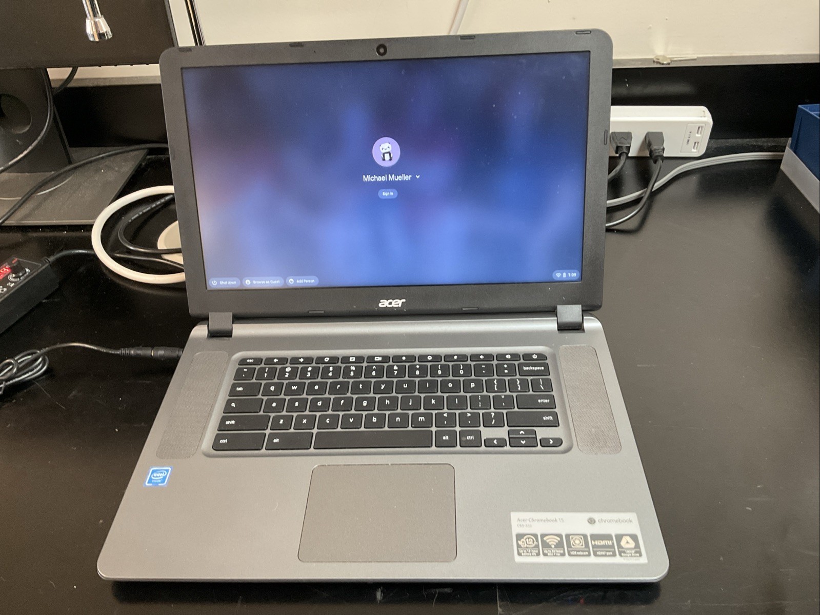Acer Chromebook 15 CB3-532 Laptop