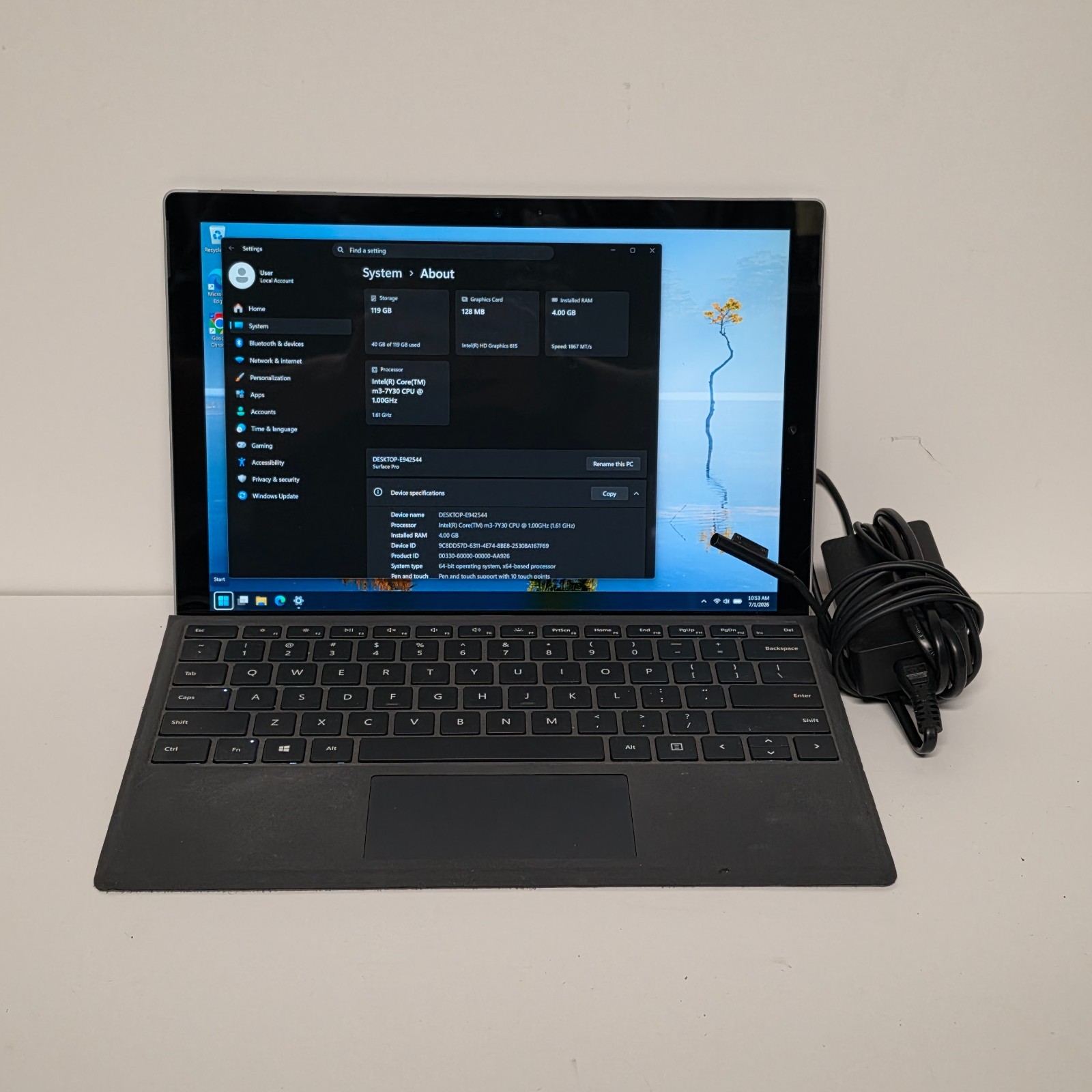 Microsoft Surface Pro 5 1796 128GB | Intel Core m3-7Y30 | 4GB Ram | Win 11 Pro