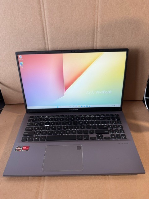 ASUS VivoBook F512D Ryzen 3 3250U 256GB SSD 20GB RAM (No Charger Included)
