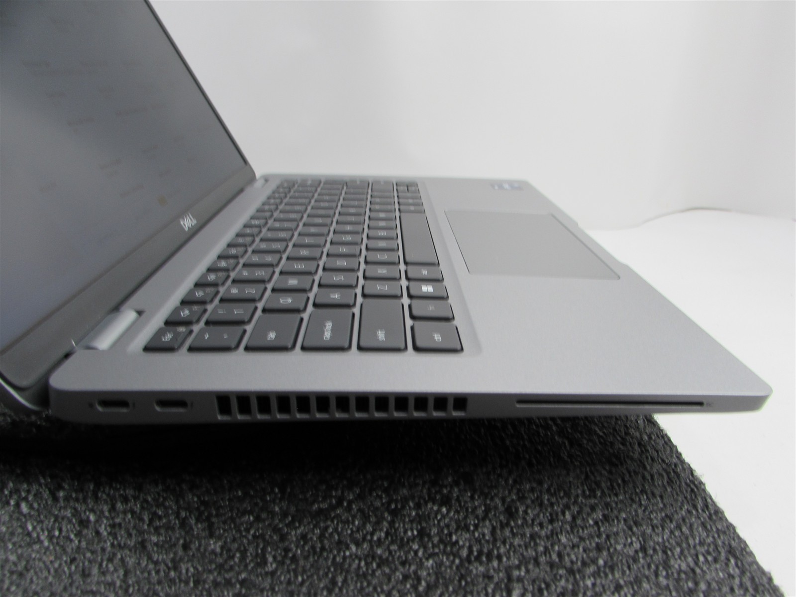 DELL LATITUDE 5430 1920X1080 FHD TOUCH I5-1245U 512GB SSD 16GB RAM NO O.S