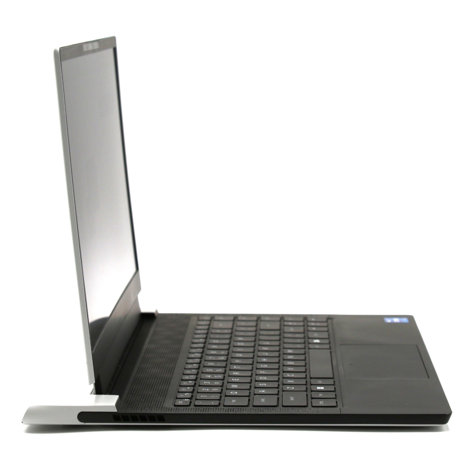 Alienware x14 R1 – FHD 144Hz – i7-12700H – 16GB RAM – RTX 3060 – 512GB SSD