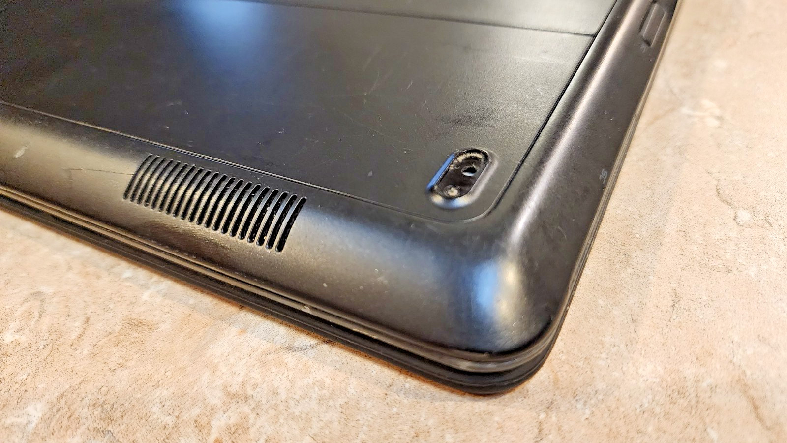 Dell Latitude E7450 14″ i7-5600U 16GB RAM 128GB SSD HDMI Win11 Pro Laptop